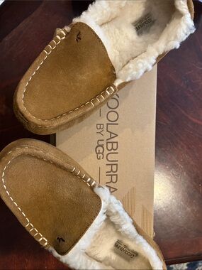 Koolaburra Kids Chestnut Brown Suede Moccasin Slippers with Shearling